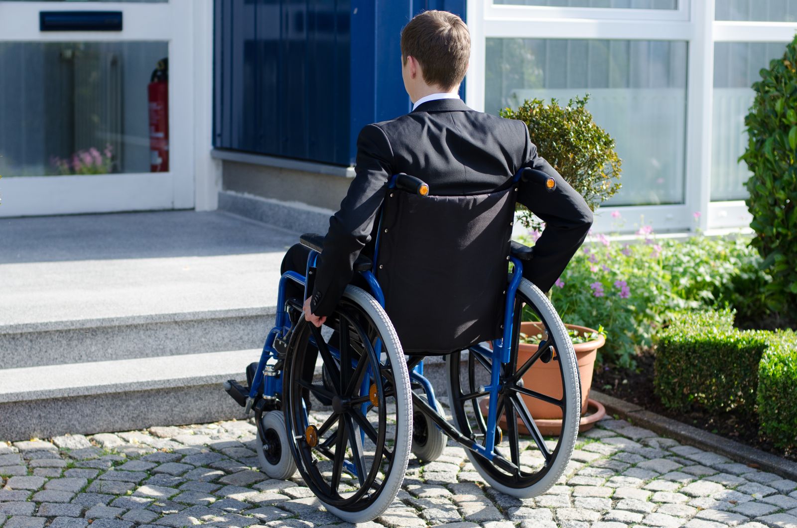 Les quotas de mise en accessibilité handicapé inquiètent fortement les associations 